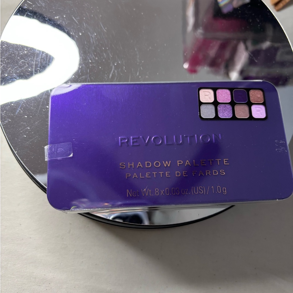 💕Revolution Purple Makeup Palette - Picture 4 of 4